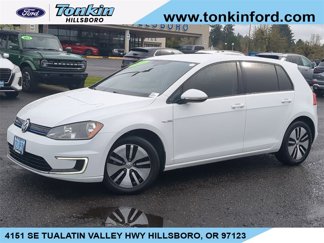 Used 2016 Volkswagen e-Golf SE w/ DC Fast Charging Package image 1