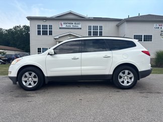 Used 2011 Chevrolet Traverse LT image 1