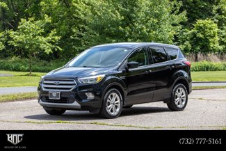 Used 2019 Ford Escape SE image 1