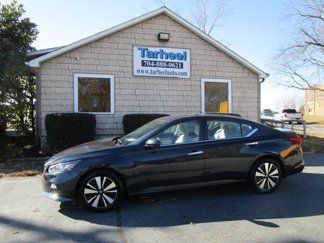 Used 2021 Nissan Altima 2.5 SV w/ SV Premium Package image 1