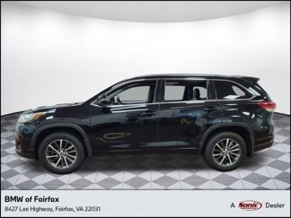 Used 2017 Toyota Highlander XLE image 1