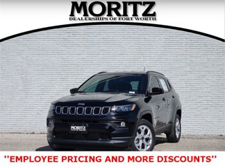 New 2025 Jeep Compass Latitude image 1