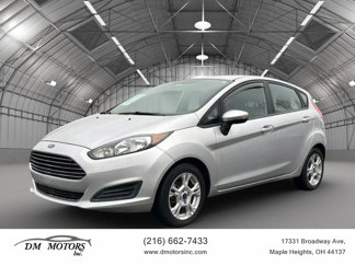 Used 2014 Ford Fiesta SE image 1