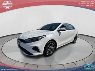 Used 2022 Kia Forte LXS w/ LXS Technology Package image 1