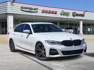 Used 2021 BMW 330i Sedan w/ M Sport Package image 1
