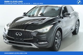 Used 2017 INFINITI QX30 Premium w/ Navigation Package image 1