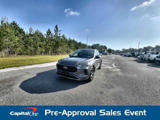 Used 2023 Ford Escape ST-Line image 1