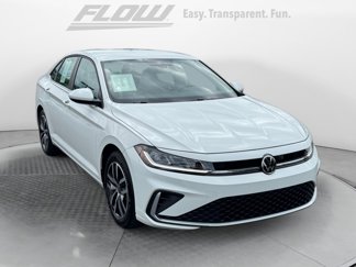 Used 2025 Volkswagen Jetta SE image 1