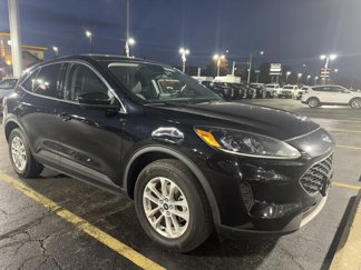 Used 2020 Ford Escape SE image 1