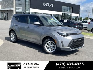 New 2025 Kia Soul S image 1