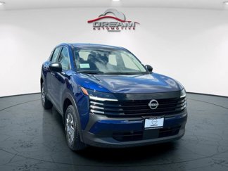 New 2025 Nissan Kicks S image 1