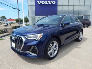 Used 2022 Audi Q3 2.0T Premium Plus image 1