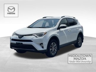 Used 2017 Toyota RAV4 XLE image 1