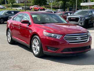 Used 2015 Ford Taurus SEL image 1