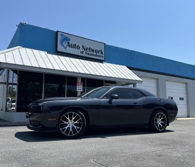 Used 2018 Dodge Challenger SXT w/ Blacktop Package image 1