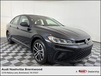 Used 2025 Volkswagen Jetta Sport image 1