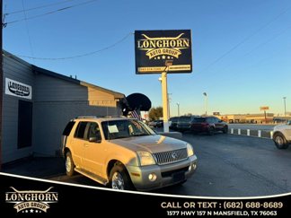Used 2004 Mercury Mountaineer Premier image 1