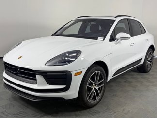 Used 2024 Porsche Macan image 1