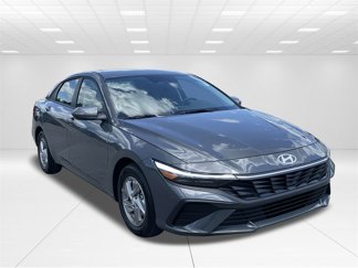 New 2025 Hyundai Elantra SE image 1