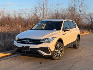 New 2024 Volkswagen Tiguan SE image 1