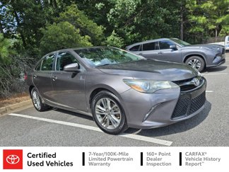 Used 2015 Toyota Camry SE image 1