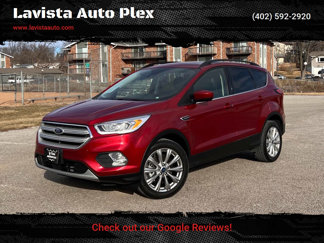 Used 2019 Ford Escape SEL image 1