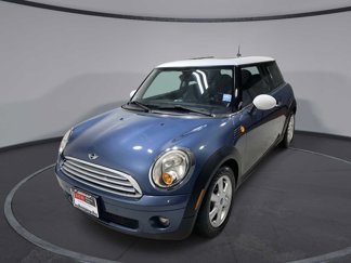 Used 2010 MINI Cooper Hardtop image 1