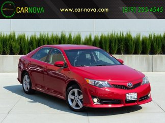 Used 2014 Toyota Camry SE image 1