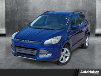 Used 2015 Ford Escape SE w/ Equipment Group 201A image 1