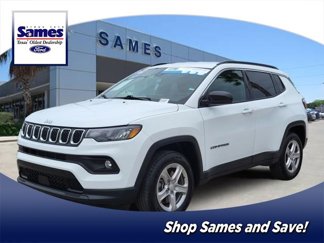 Used 2024 Jeep Compass Latitude image 1