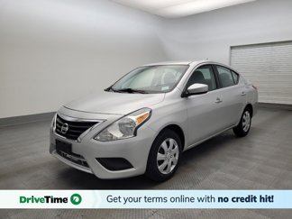 Used 2018 Nissan Versa SV image 1