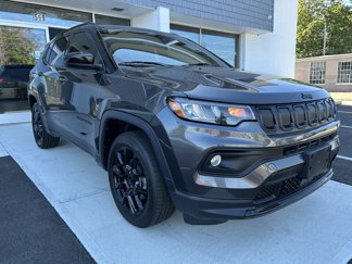Used 2022 Jeep Compass Latitude w/ Sun and Sound Group image 1