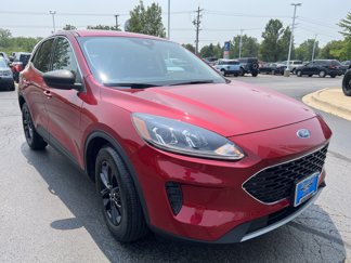 Used 2022 Ford Escape SE w/ Cold Weather Package image 1