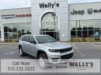 New 2025 Jeep Grand Cherokee L Laredo image 1