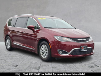 Used 2019 Chrysler Pacifica Touring-L image 1