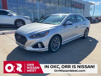 Used 2018 Hyundai Sonata Limited image 1