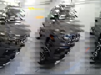Certified 2023 Jeep Compass Limited image 1