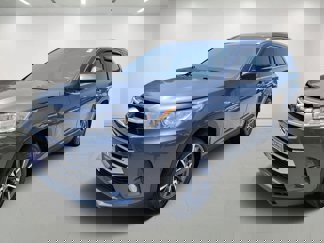 Used 2019 Toyota Highlander XLE image 1