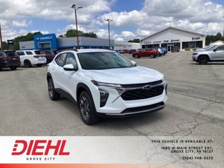 New 2025 Chevrolet Trax LT w/ Driver Confidence Package image 1