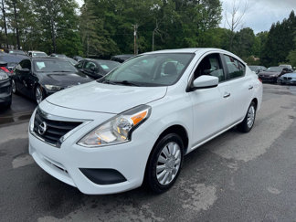 Used 2019 Nissan Versa SV image 1