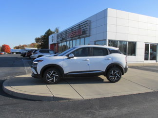 New 2025 Nissan Kicks SV image 1