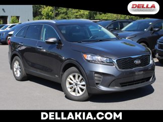 Used 2019 Kia Sorento LX w/ LX Convenience Package image 1