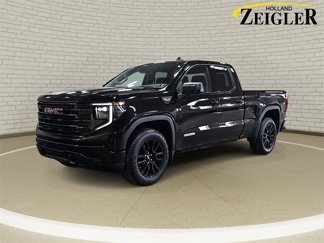 Used 2023 GMC Sierra 1500 Elevation image 1