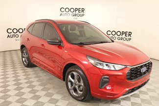 Used 2023 Ford Escape ST-Line w/ Tech Pack #1 video 1
