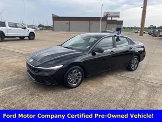 Used 2024 Hyundai Elantra SEL image 1