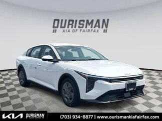 New 2025 Kia K4 LX image 1