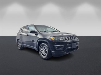 Used 2018 Jeep Compass Latitude w/ Safe & Security Group image 1