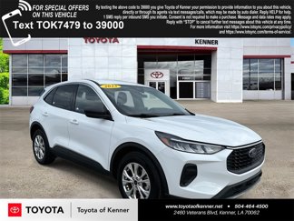 Used 2023 Ford Escape Active image 1