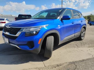 Used 2023 Kia Seltos LX image 1