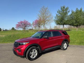 Used 2020 Ford Explorer XLT w/ Comfort Package image 1